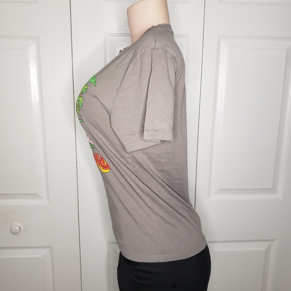 Disney Lion King Shirt Simba, Timon, Pumbaa Distressed Print T-Shirt - Picture 5 of 6